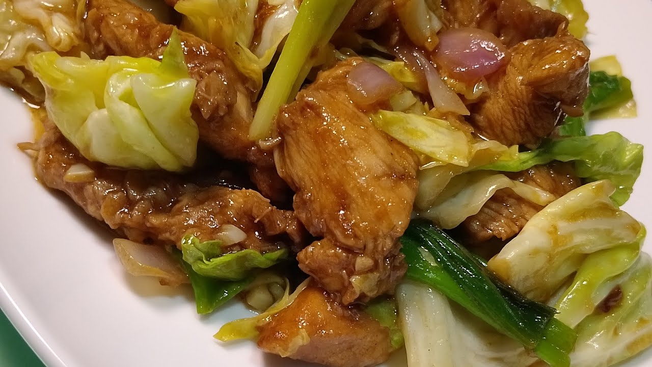 This Chicken & Cabbage Stir-Fry Surprised Me 😳🔥