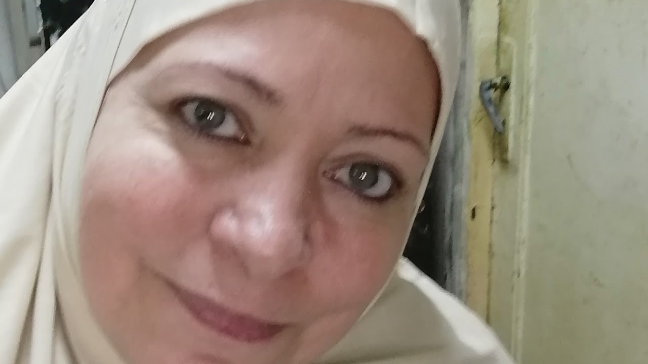 انا حبايبي بعثوا لي هدايا النهارده