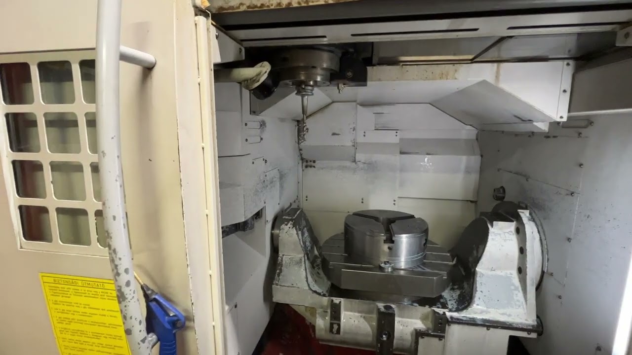 MAZAK VARIAXIS 500-5X II 5 AXIS Machining Center