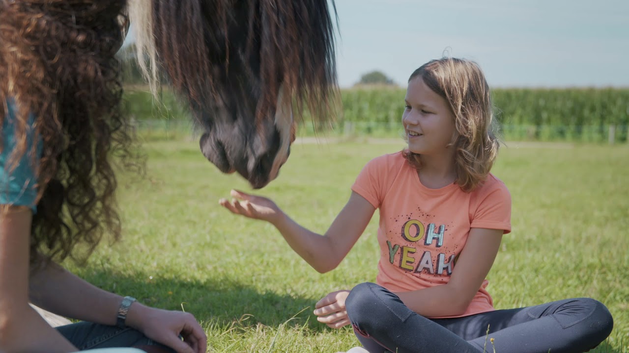 [Praktijkverhaal] Hoe Lotte met paardencoaching leerde beter met haar gevoelens om te gaan op school