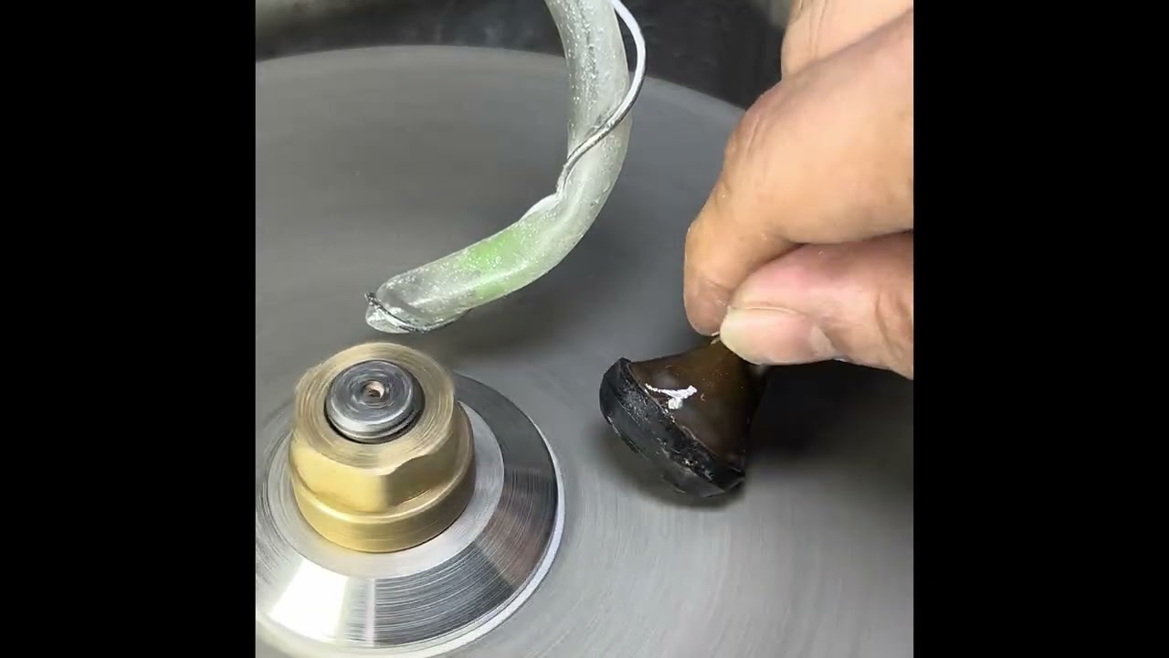 パキスタンザギマウンテンクォーツの研磨