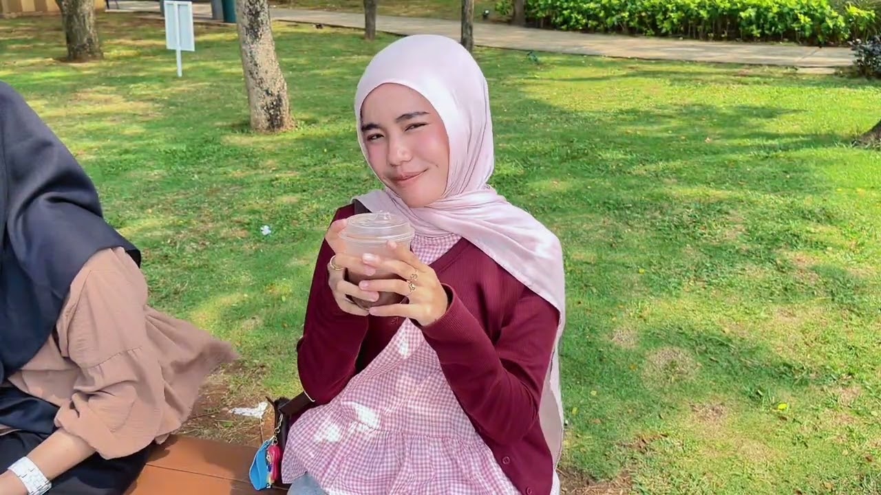 BISNIS DIGITAL || IKLAN PRODUK MINUMAN MYLLOVA || UBSI