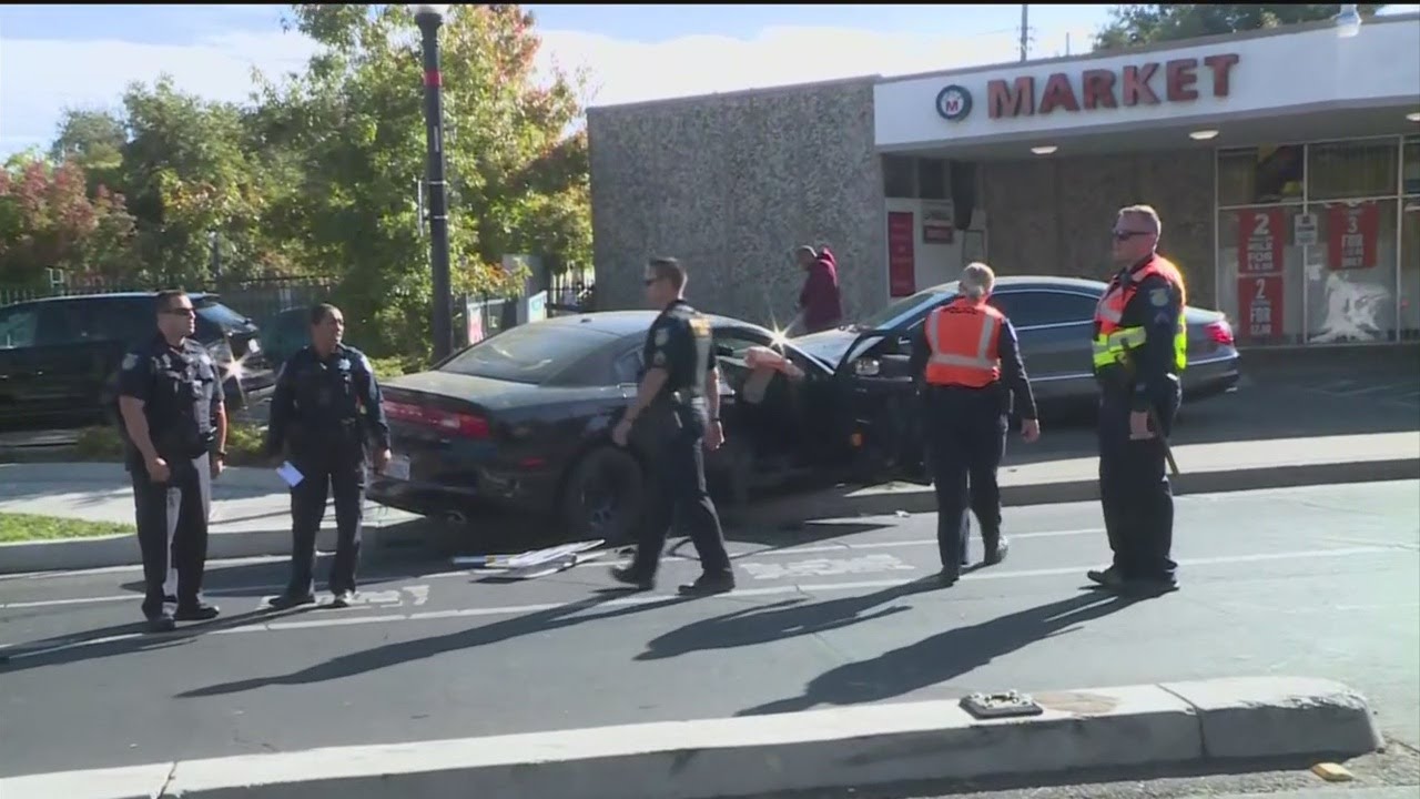 Police: Suspect Leads Police On Chase In Sacramento With Child On Lap