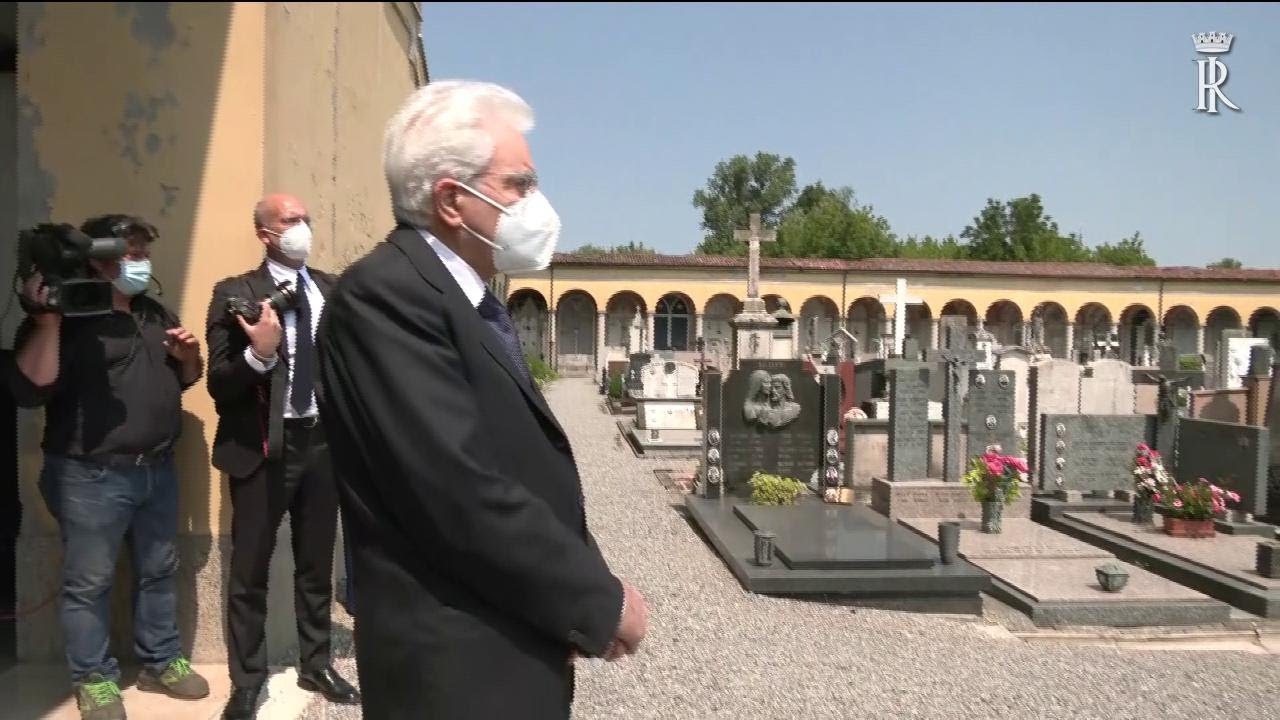 2 giugno, Mattarella al cimitero di Codogno: il presidente depone una corona per vittime del Covid