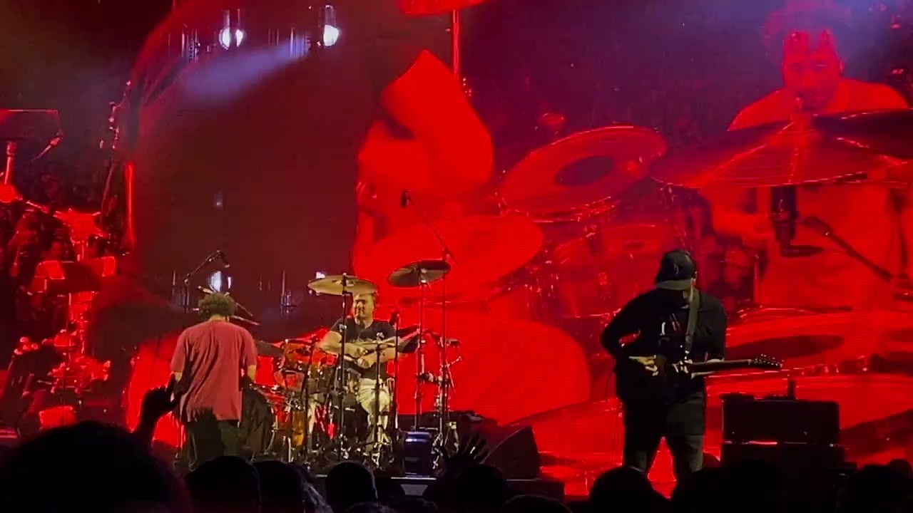 Rage Against the Machine - Freedom/ Township Rebellion/ Killing in the Name Of (intro) [4K]