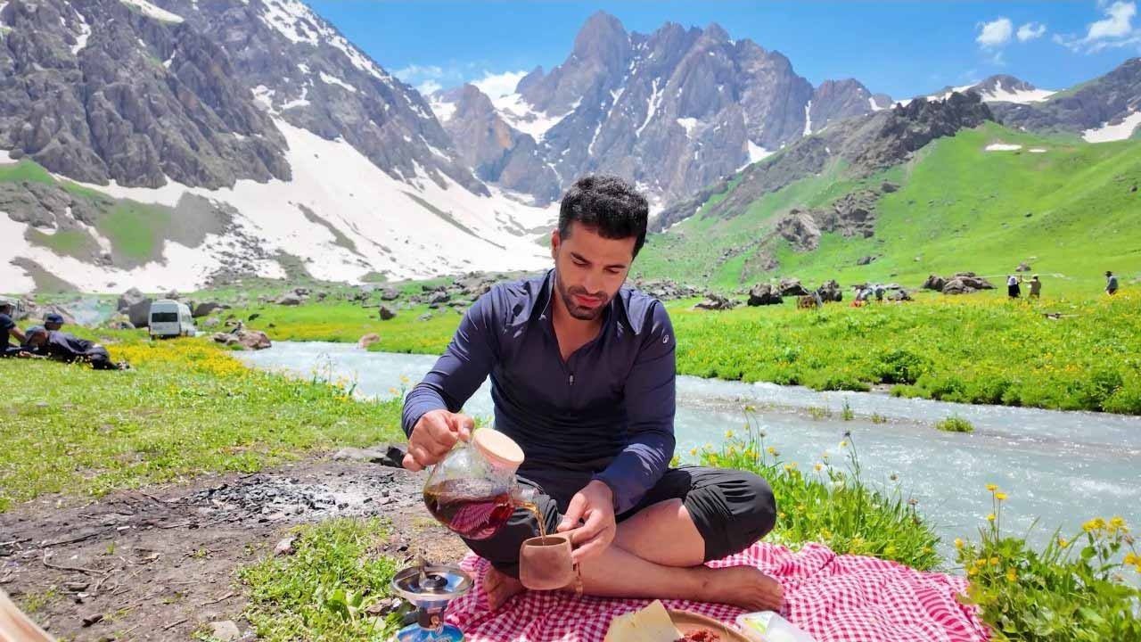HAKKARİ&rsquo;DE B&Ouml;YLE BİR YER OLDUĞUNA İNANAMADIM | CENNET CEHENNEM VADİSİ&rsquo;NDE KAMP