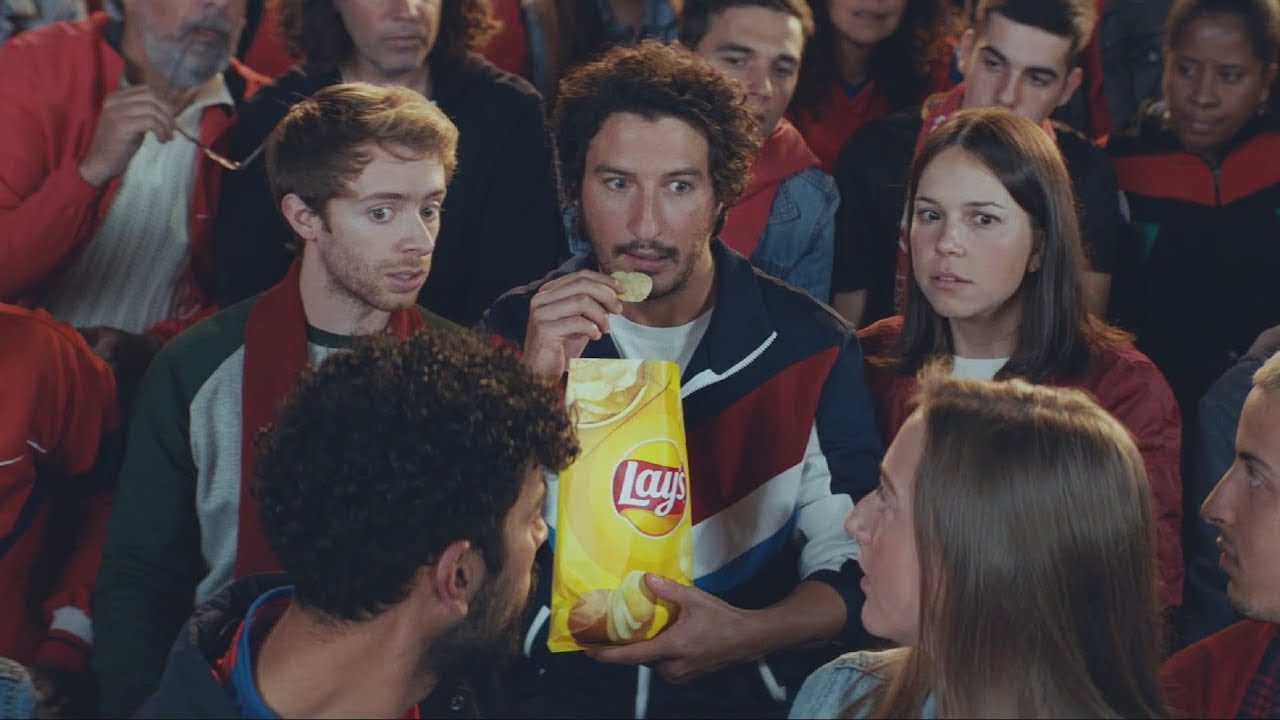 Lay's: Distracted Stadium