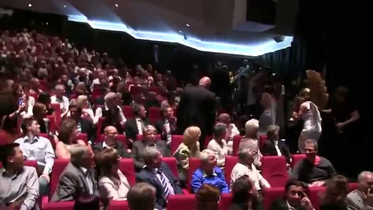 Griechische Intervention auf der Datterich-Promi-Gala