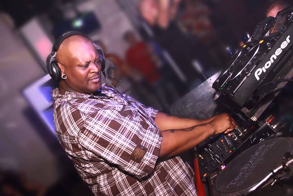 DJ RUSH @ APOKALYPSA 20 - 17.06.2005
