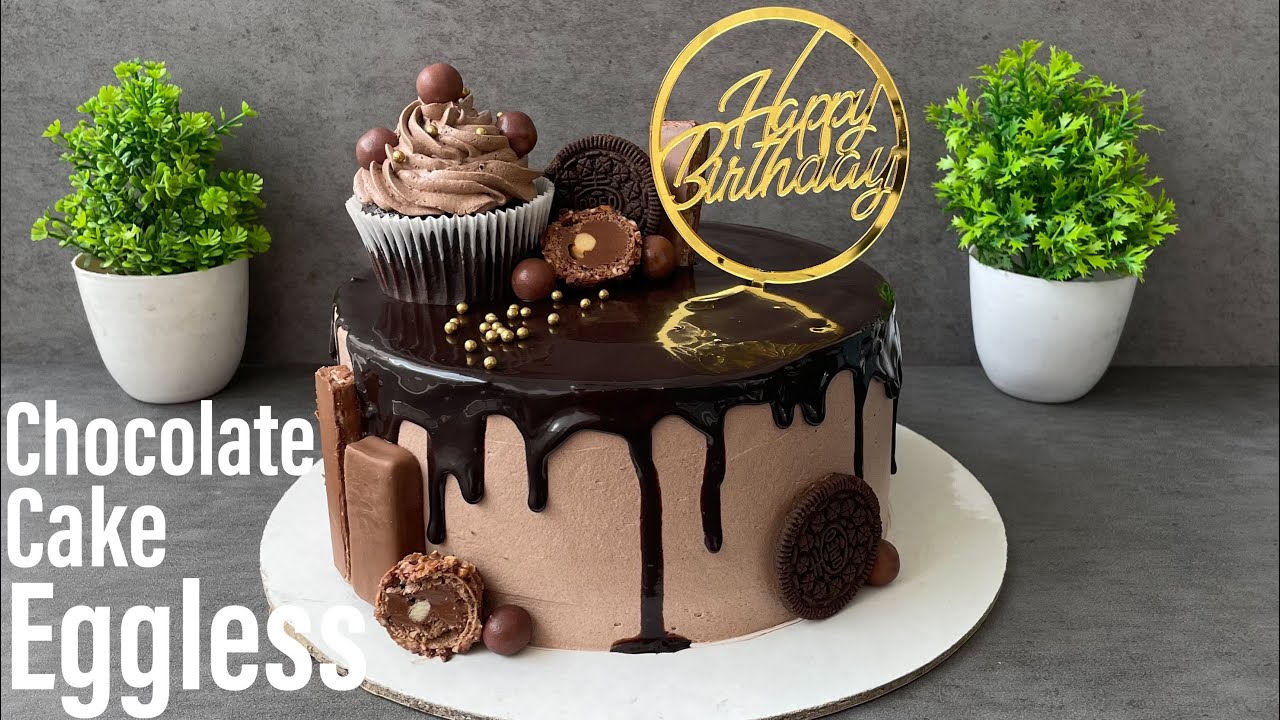 Eggless Chocolate Cake | Easy Chocolate Cake Decoration | Chocolate cake with cupcake decoration