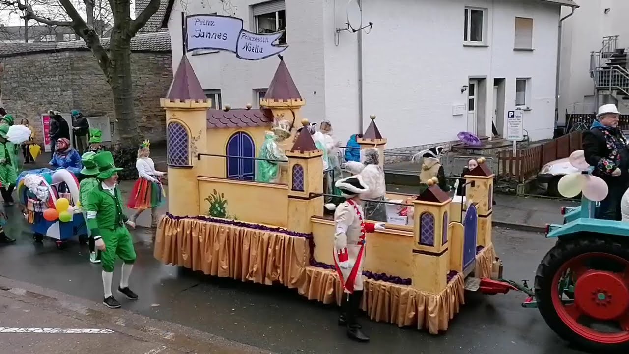 Karnevalsumzug Steinheim / Höxter Festumzug Parade Fasching Februar 2024 Man Teou 🥳