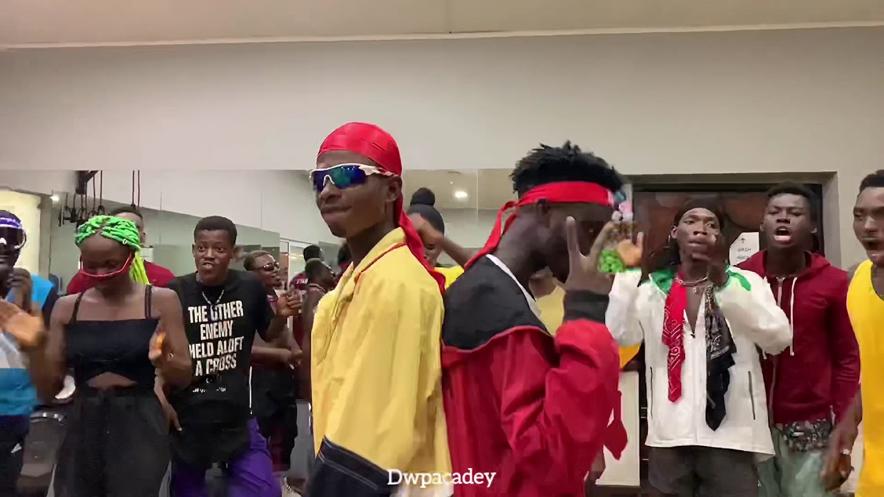 Medikal - Kayayo viral video | Dwp Academy