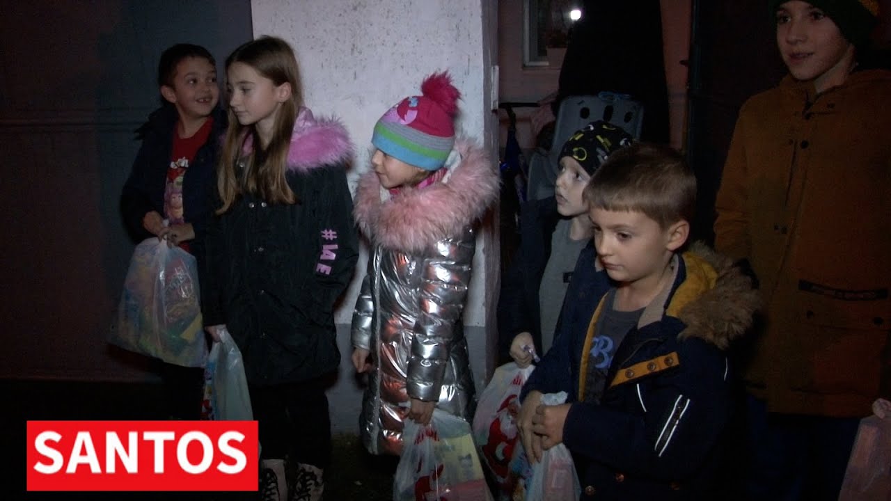 VATROMRAZ U MELENCIMA PODELIO DECI PAKETIĆE