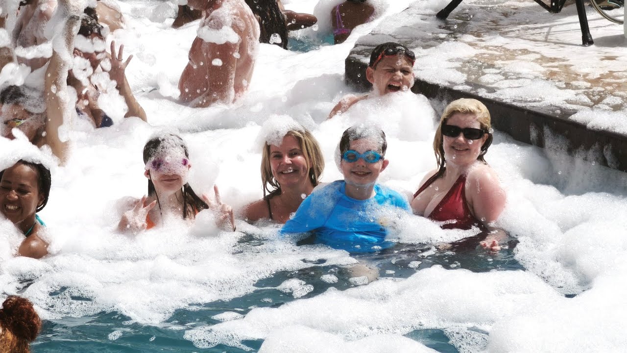 Foam party Hotel Troya Tenerife 