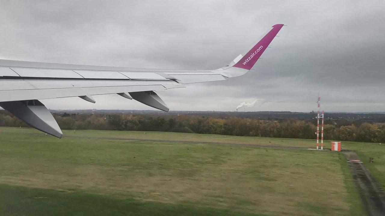 19.11.2025 Take off from Dortmund Airport (DTM)