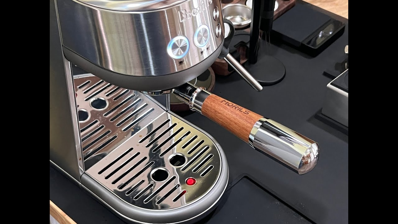 Breville Bambino Workflow with DF54 and New Morils Bottomless Portafilter