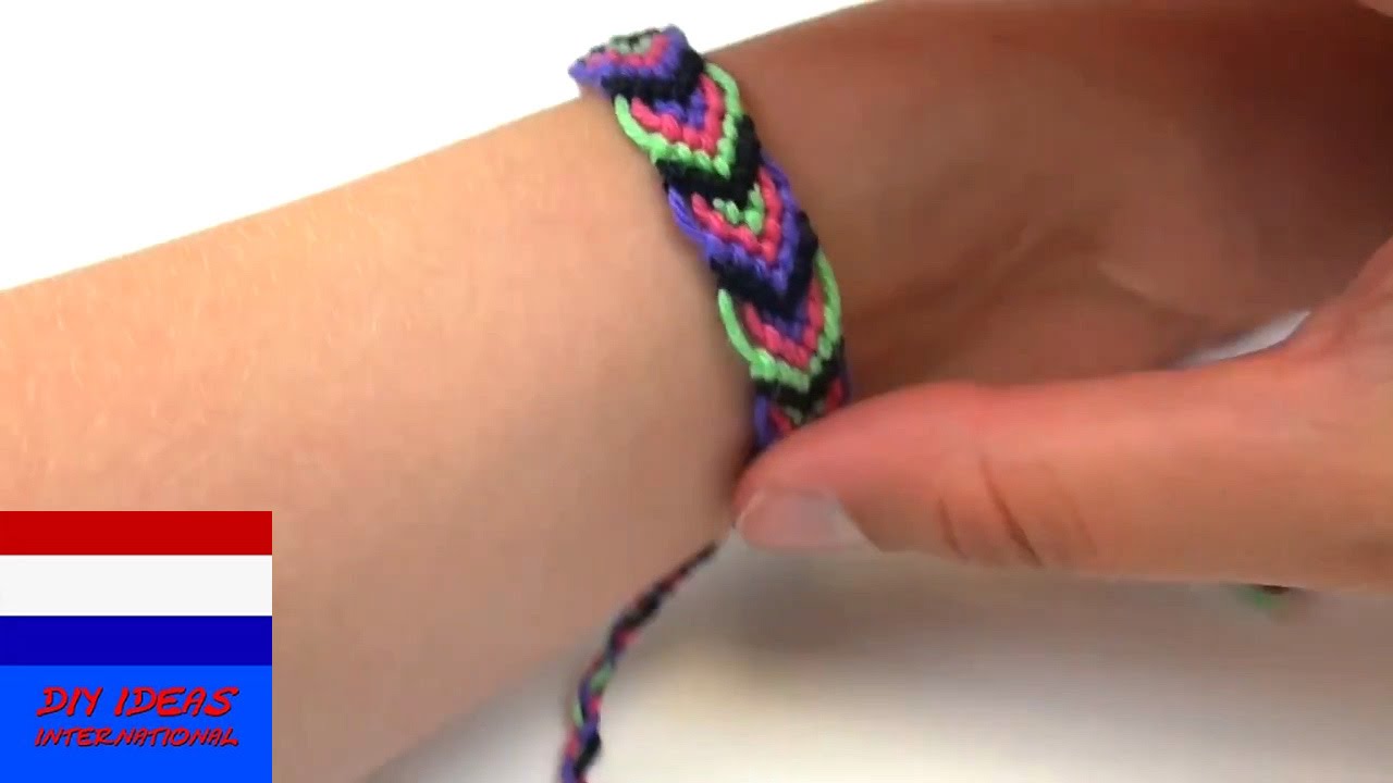 DIY armbandje knopen van katoen met bladerpatroon / vriendschapsbandje / handleiding