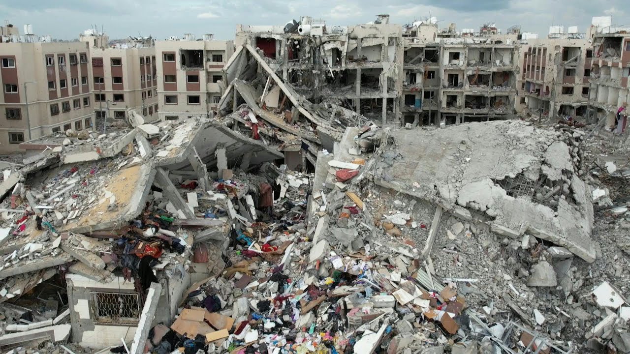 Gaza: Images aériennes de destructions dans le sud de la ville | AFP Images