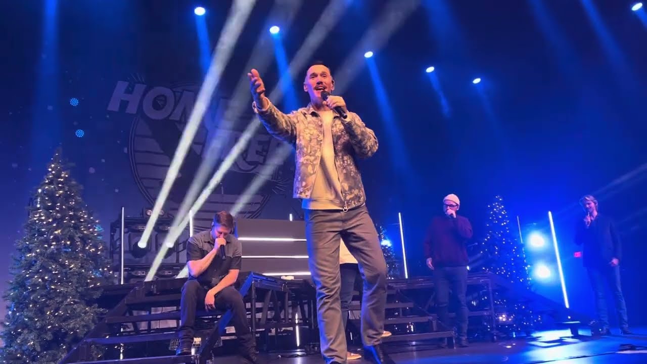 Grandma Got Run Over By A Reindeer - Home Free - Nashville, IN, 12.19.24
