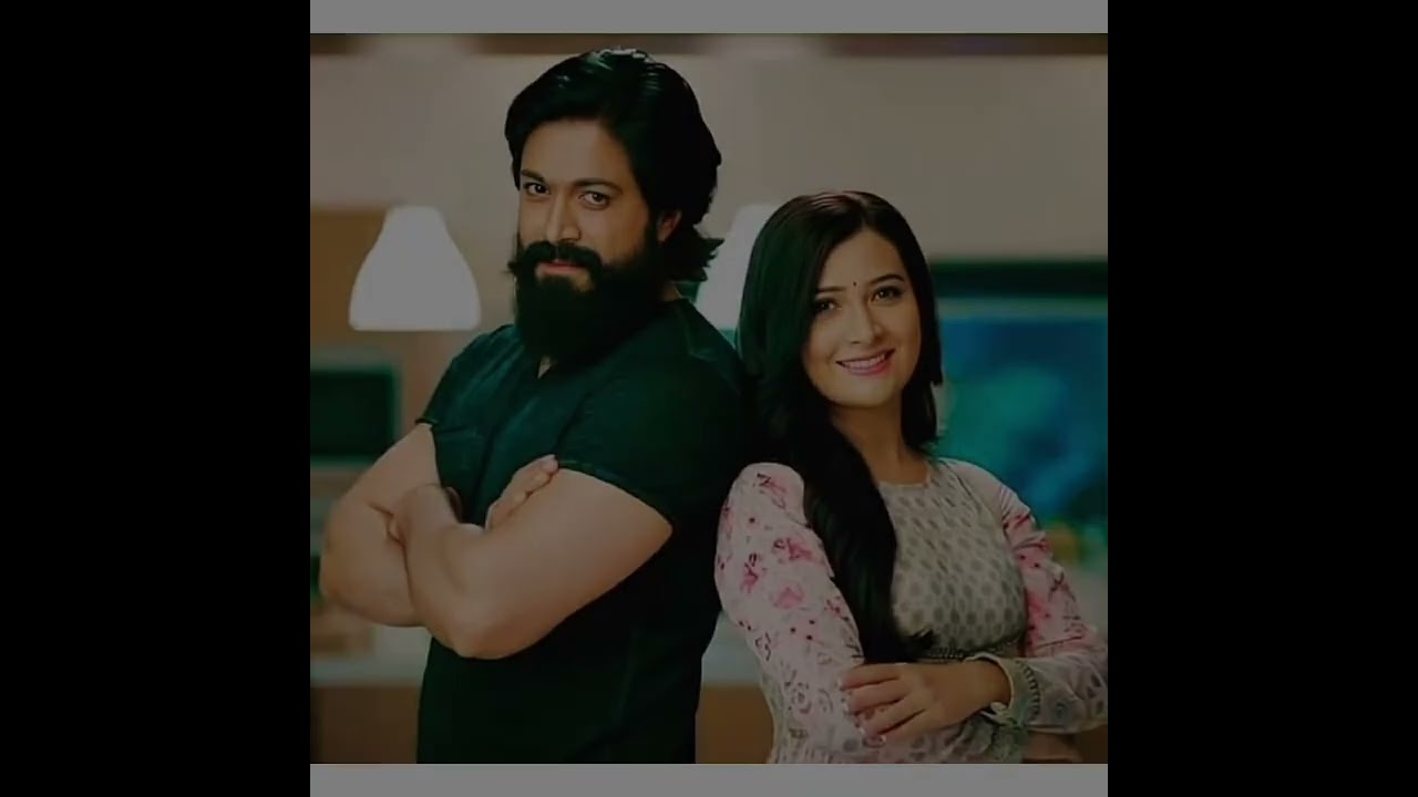 💯💯❤️#kgfstar Yash and wife Radhika Pandit 😘 new Status 👍🙏💕#shorts✨#viral #youtube