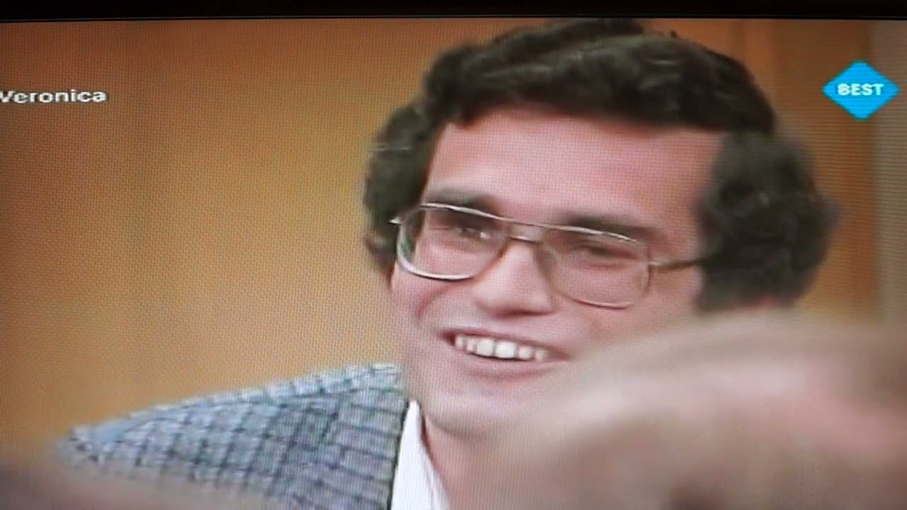 Klasgenoten met Koos Postema en de klas van Jan Raas