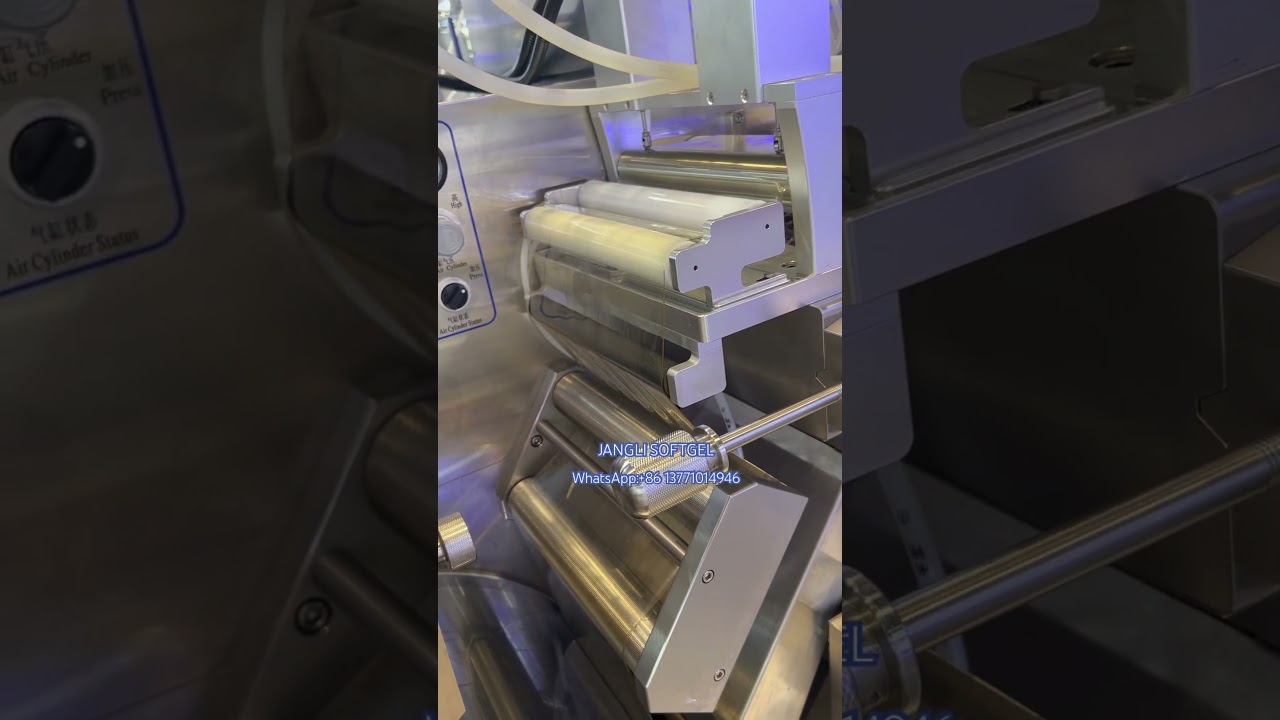 AGT(automatic gelatin thickness adjusting system)with physical sensors on soft capsule machine