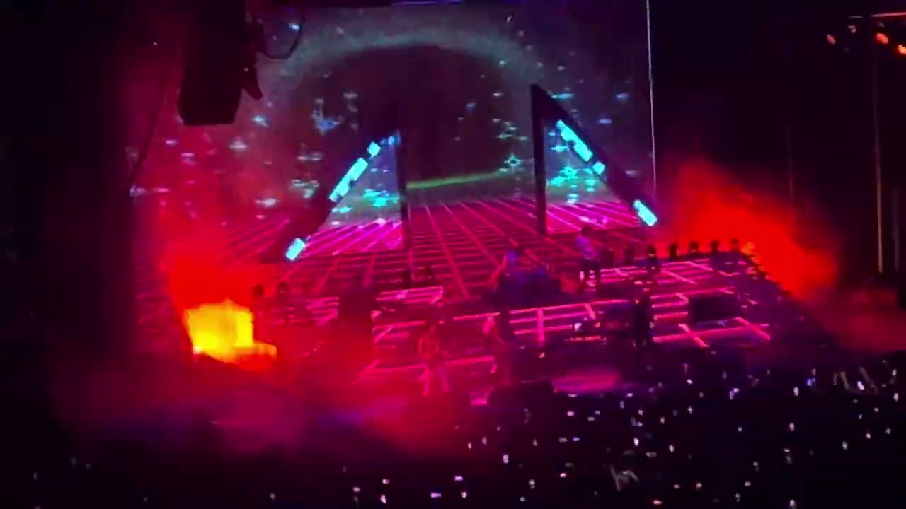 The Strokes “Call It Fate, Call It Karma” & “Hard to Explain” live at Forest Hills Stadium NYC 2023