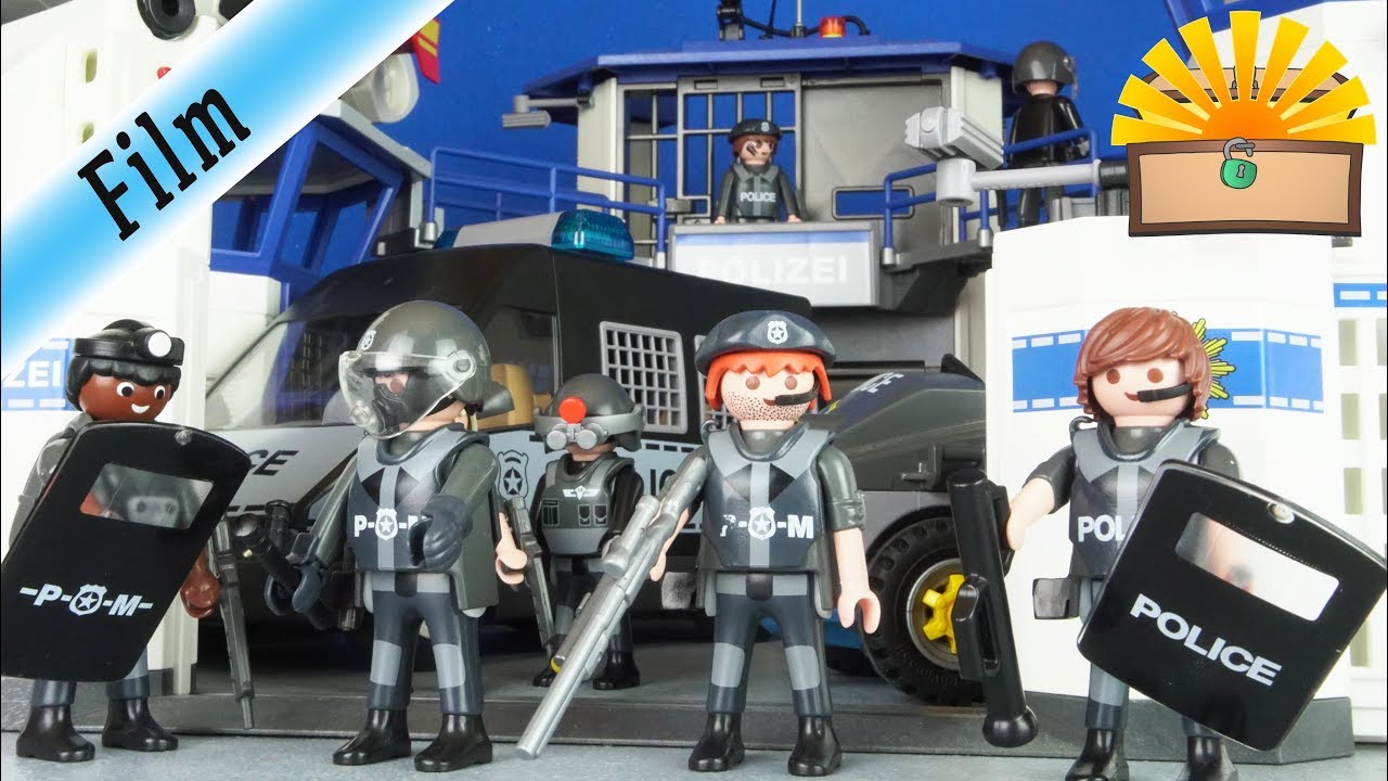 SEK & POLIZEI UMZUG - NEUES TRAININGSCENTER - Playmobil Film deutsch - FAMILIE Bergmann