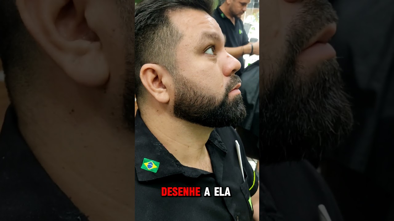 Cliente me pediu pra pintar a barba dele 🤣☝️ #cabelo #barbeiro #barbearia #shortsviral
