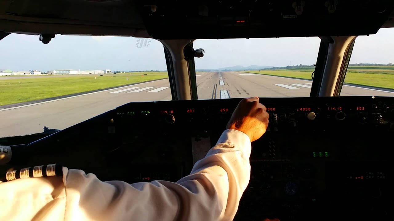 MD 80 Takeoff BNA jumpseat