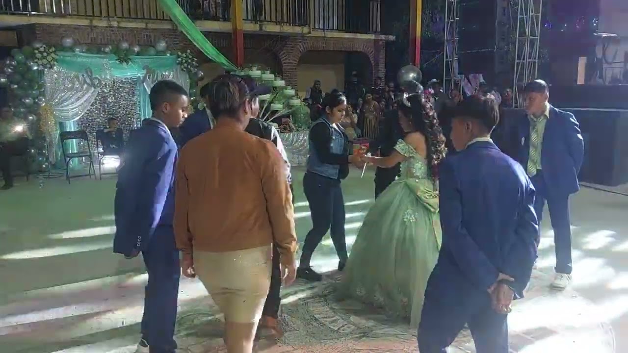 1.-  XV PRIMAVERAS DE ROCIBEL MARCIAL  RODRIGUEZ EN TEHUIXTLA GUERRERO ......GARATUSA