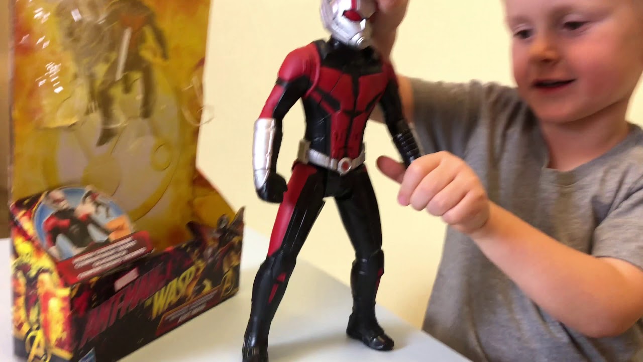 ANT-MAN and the WASP beim Spielzeugtester