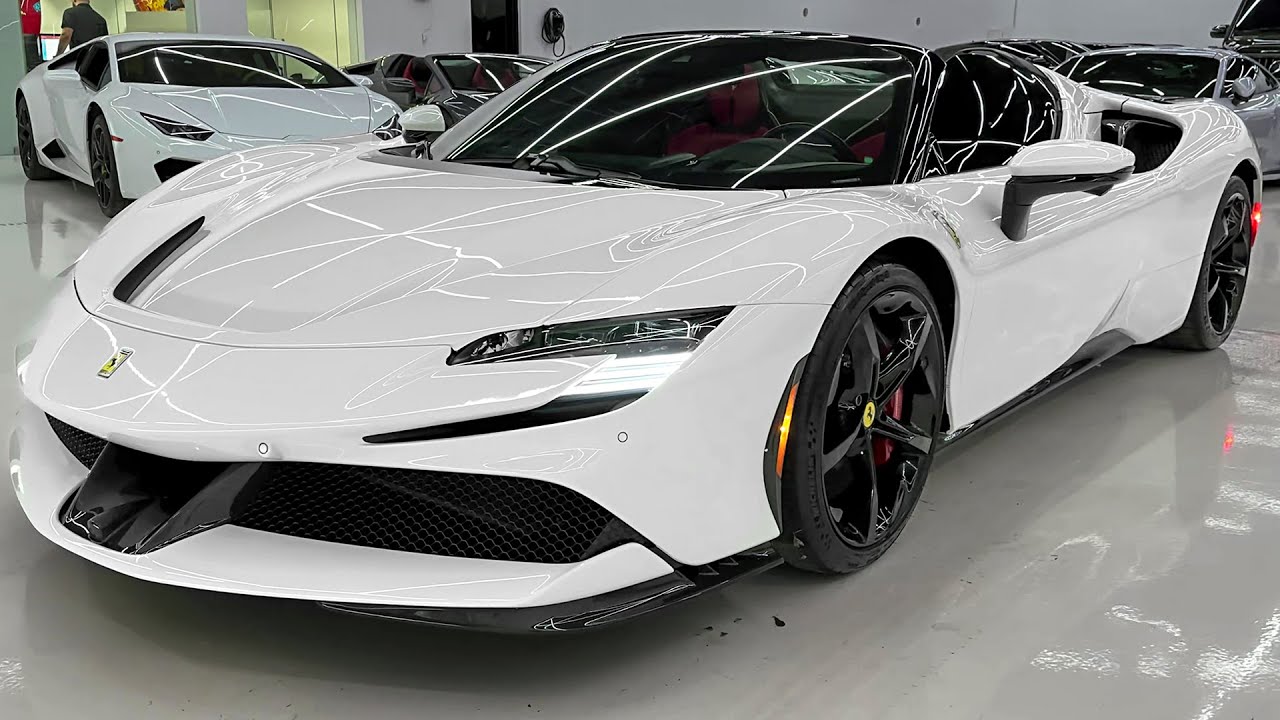 Ferrari SF90 Spider 2024 года — великолепный высокотехнологичный суперкар!