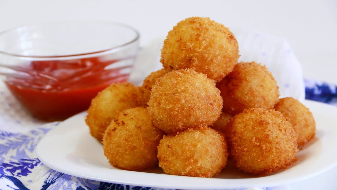 Быстрая закуска из картофельного пюре!  Хрустящие картофельные шарики с сыром!