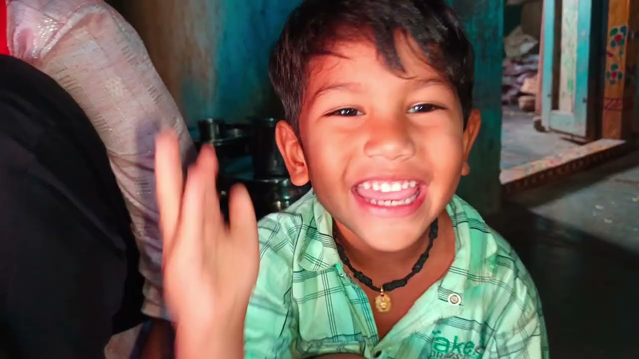 గంగలష్మి మంచిగా పూరీలు చేచింది కమ్మగా అందరం తిన్నాము 😋😋