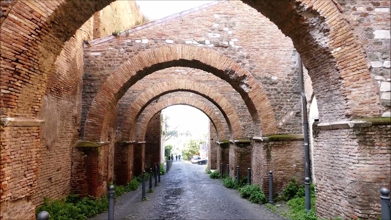 Clivus Scauri – Clivio di Scauro al Celio   on the Caelian Hill in Rome @manortiz46az