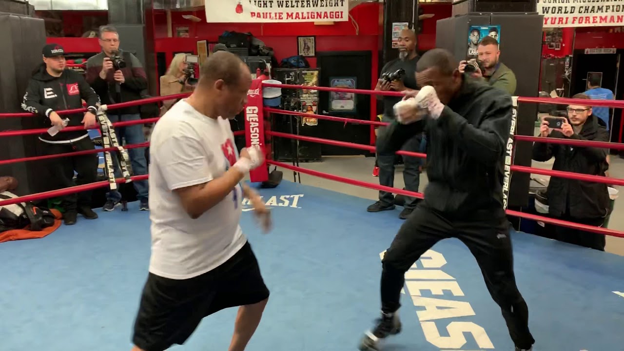 Full media workout Erislandy Lara and Luis Ortiz share the same ring