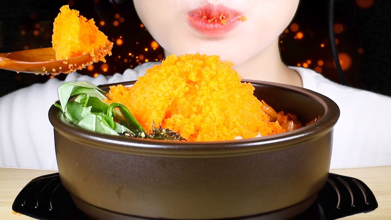 ASMR Flying Fish Roe Stone Pot Rice Bowl | Satisfying Crunch | Eating Sounds Mukbang