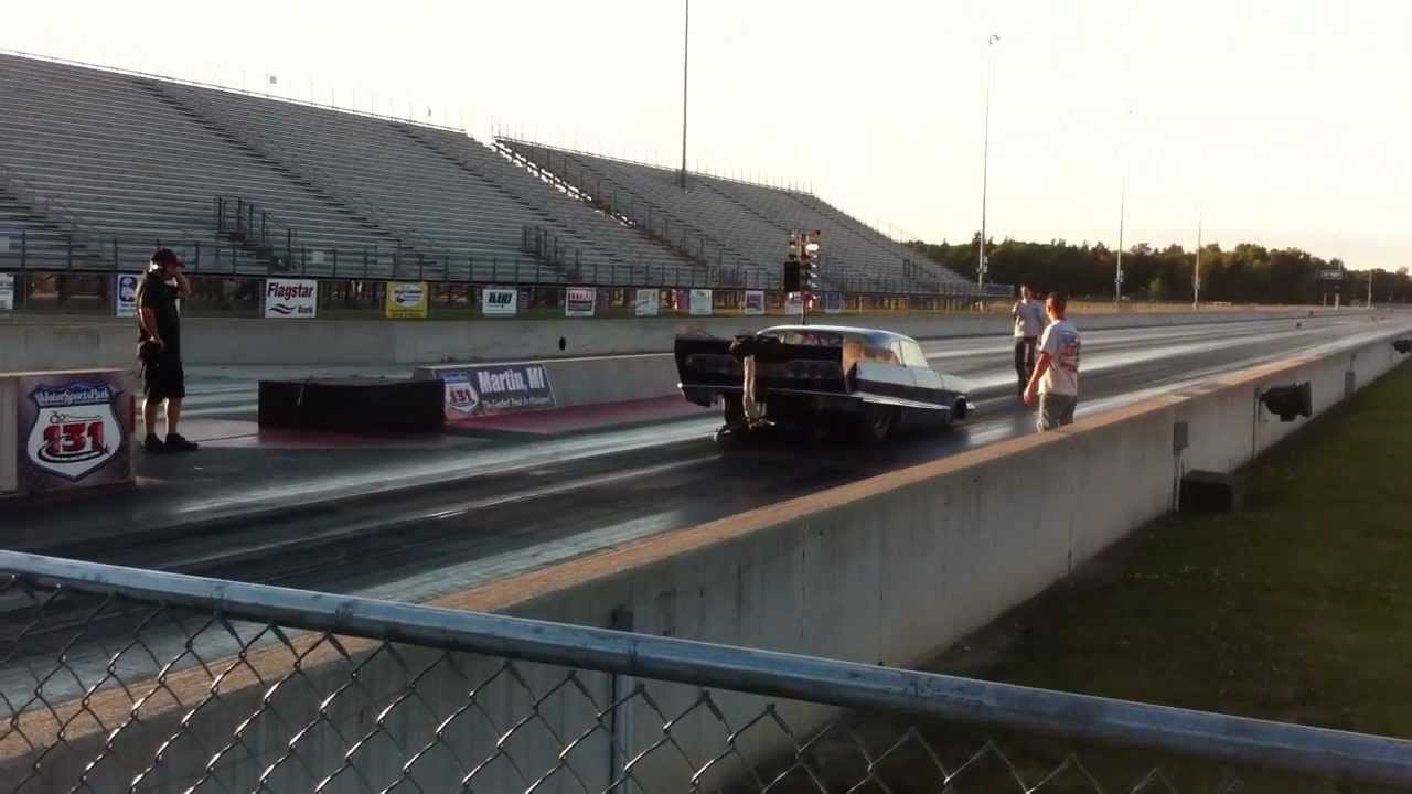 US131MSP video 1st 6 second pass 1.15 60 ft   1/4  ET 6.95 197.97 MPH