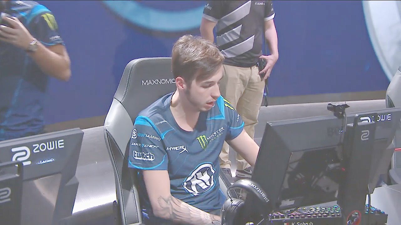 CSGO - ЛУЧШИЕ МОМЕНТЫ KennyS - AWP GOD