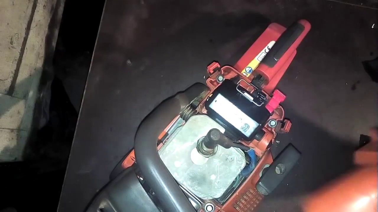 Husqvarna 440 cum sa pornesti drujba daca are motorul inecat (inundat) patrea a-ll-a
