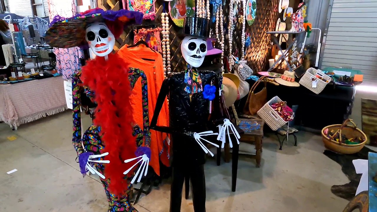 Walking Canton Trade Days, World's largest Flea Market