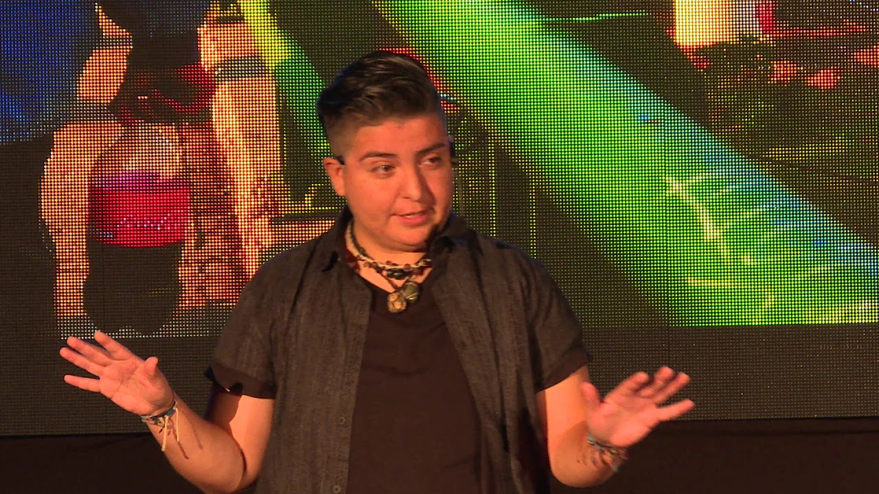 On the importance of who is behind the lens | Verónica G. Cárdenas | TEDxMcAllen