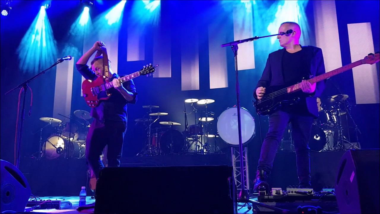 Ard Matthews Just Jinjer version of Sugar Man CTICC 10 June 2017