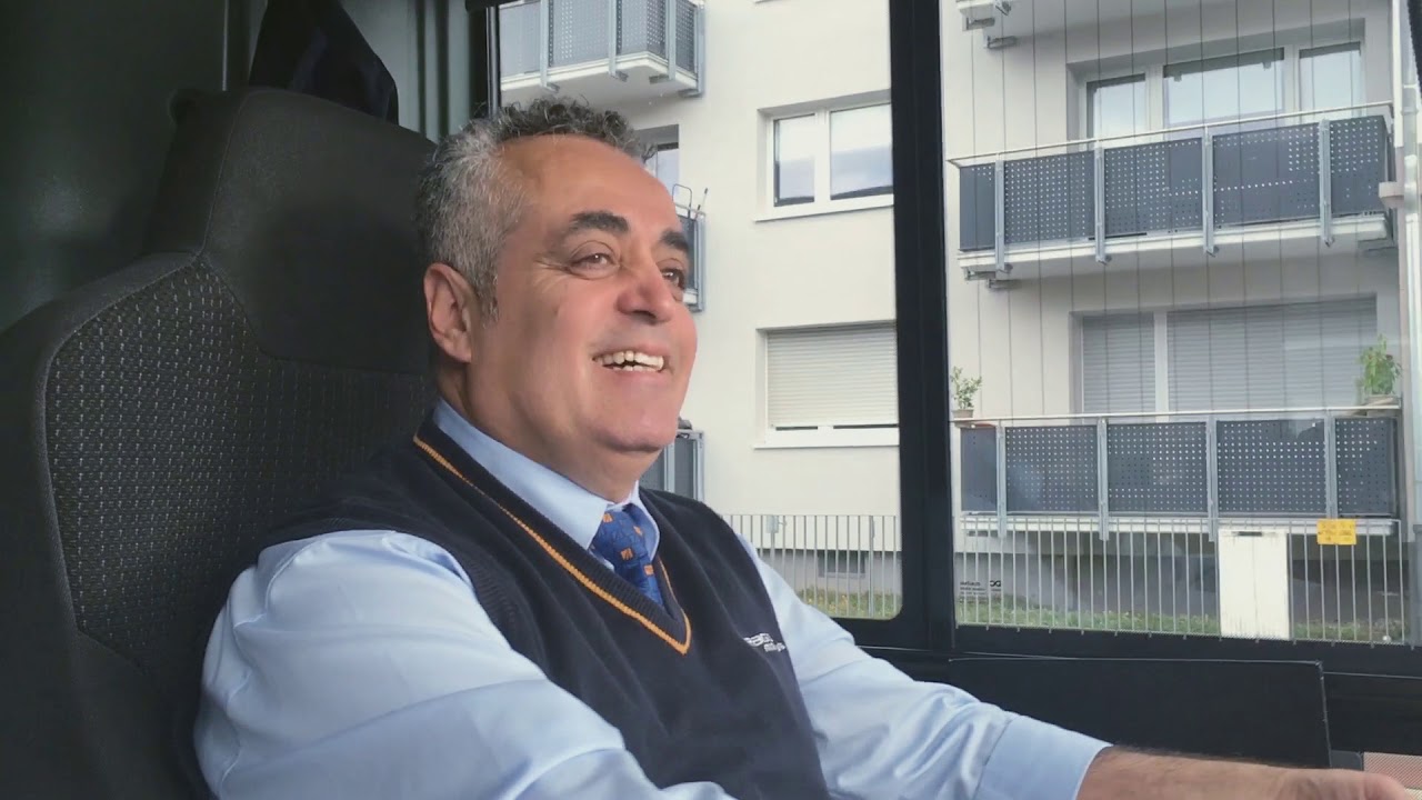 Woog Riots - Hello Bus Driver