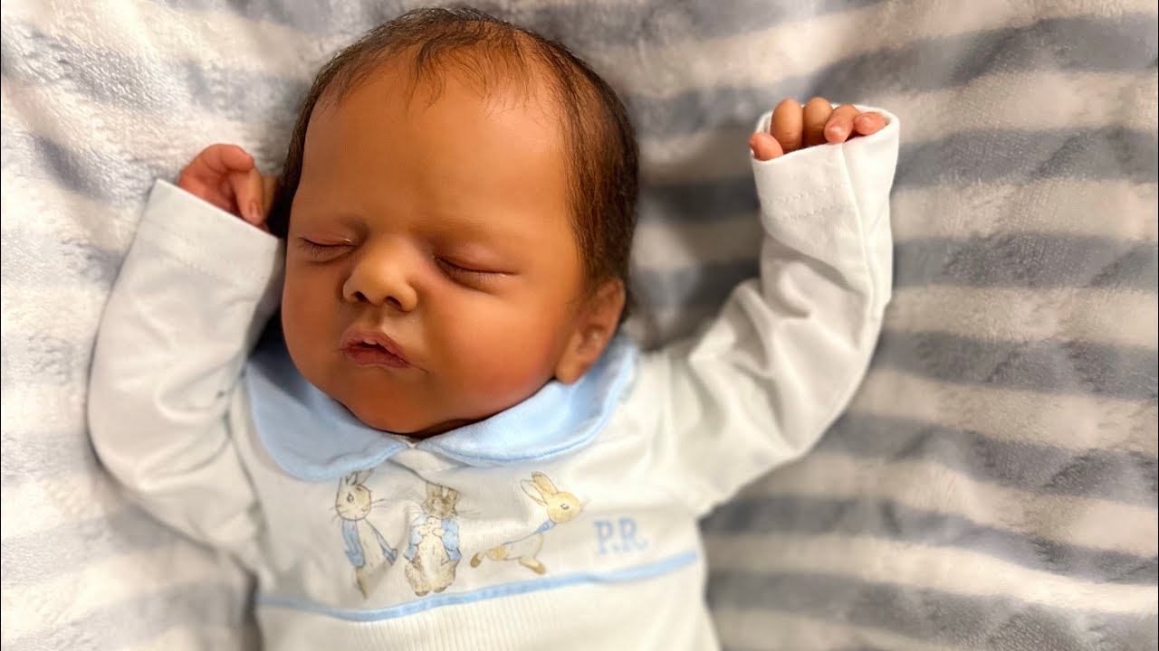 Let’s play dolls! Changing and feeding of newest addition Sam by Gudrun Legler