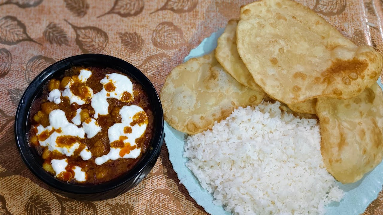 Chola bhature😋 Halima recipe 👩🏼‍🍳