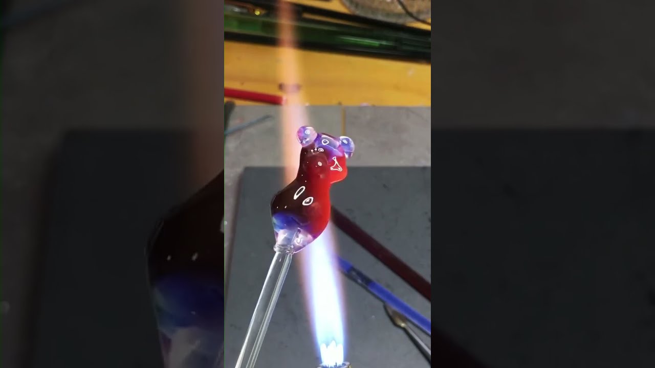 18 #glassart #lampwork #artprocess #borosilicate #flameworking #design #headyart #craft #viral #fyp