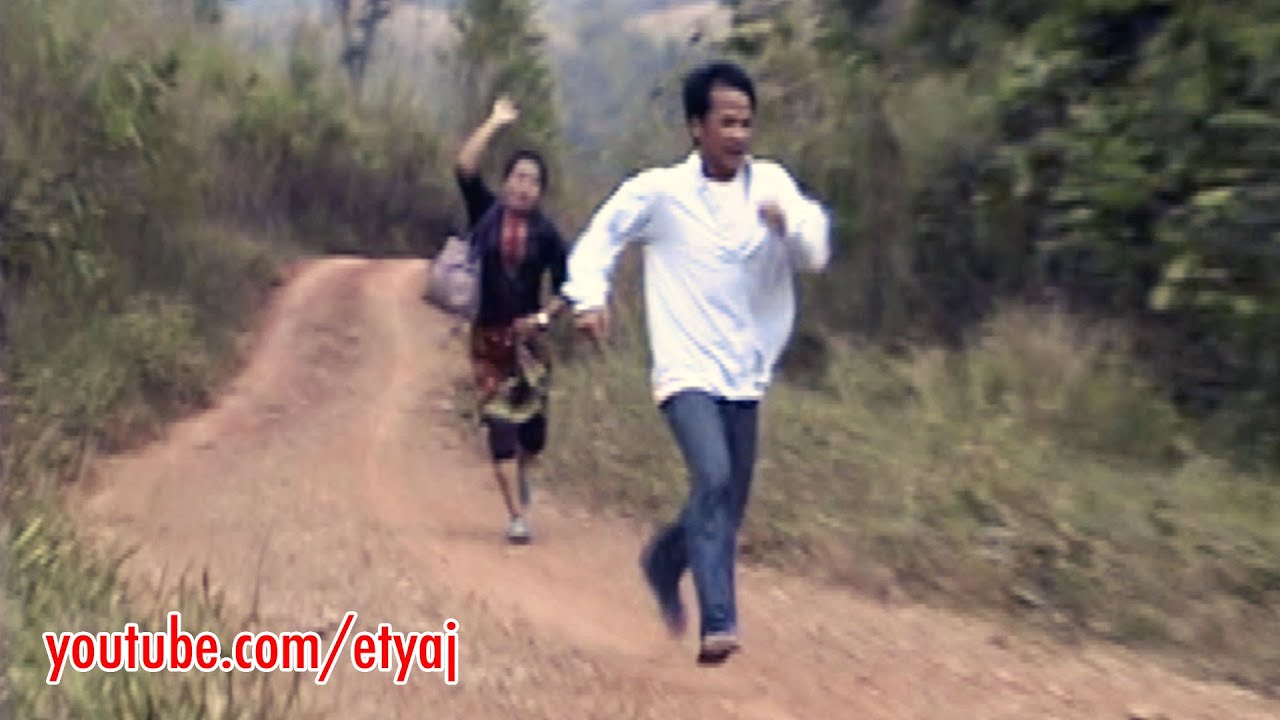 Thov Tuag Ua Ib Hleb