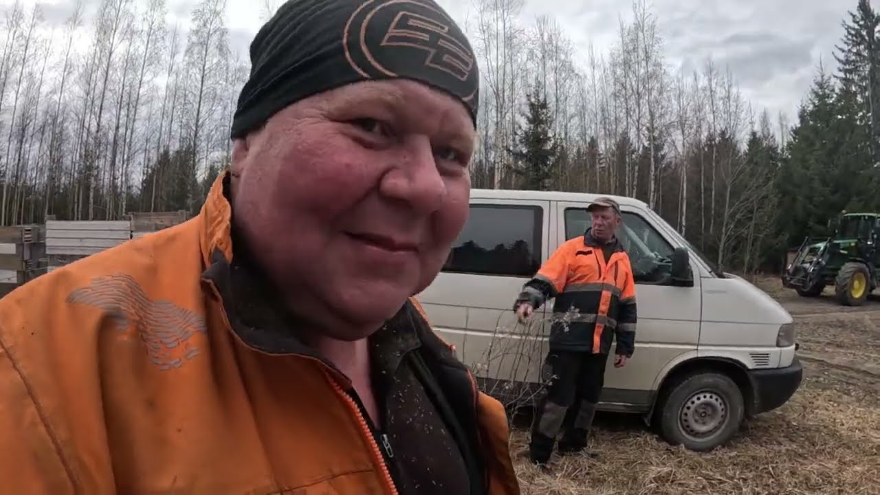 Sahuut loppu ja saateltu saha ylös ja seuraavaa taloa kohti